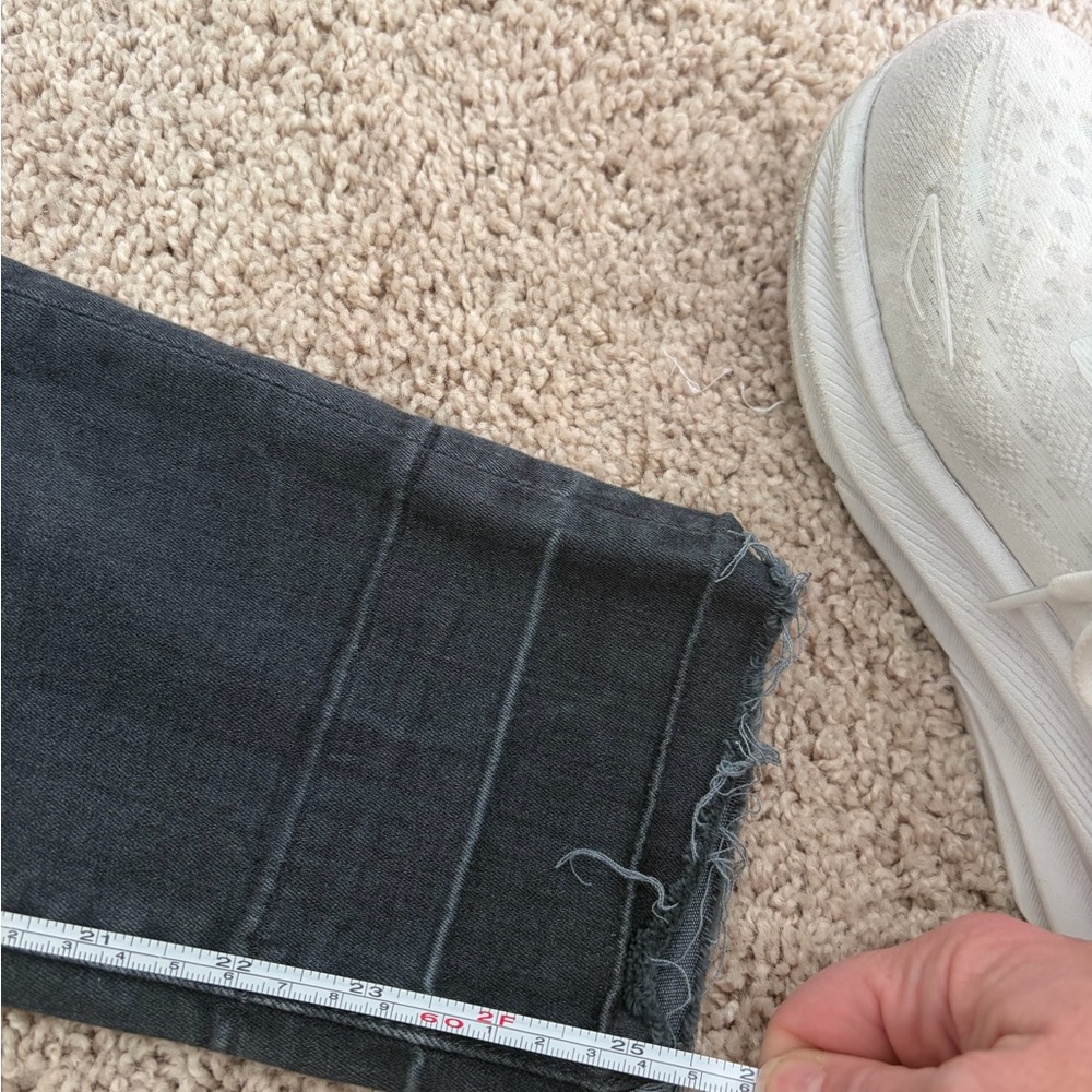 7 for all mankind. Women's /Dark Gray/Black Ankle Jeans size 24 - Picture 4 of 12